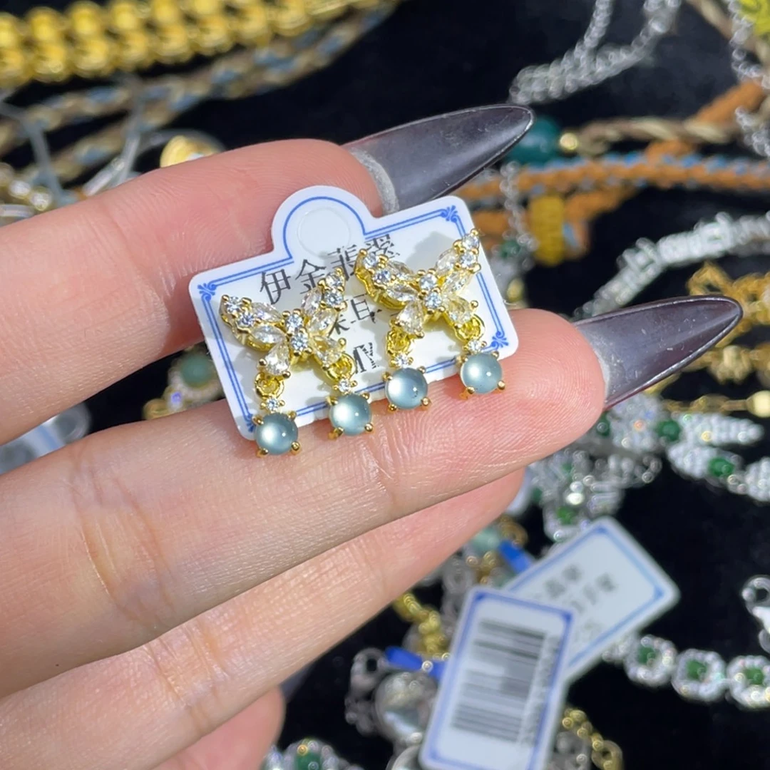 翡翠合金颈饰翡翠