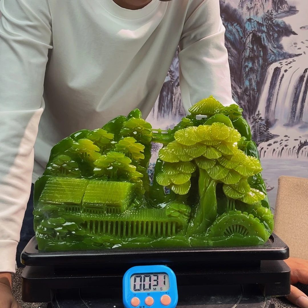 曹***姐玉玉摆件绿色带底座