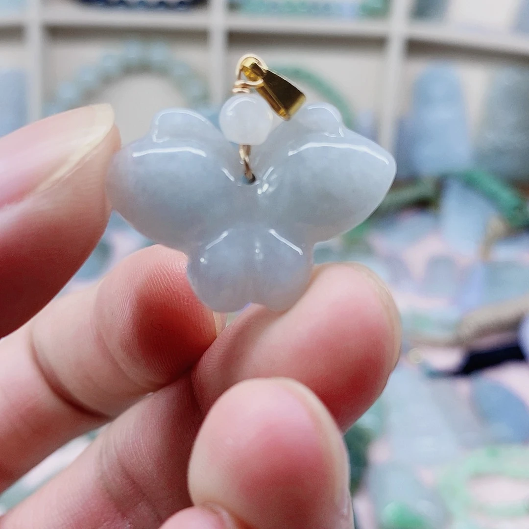 吊坠(不含链)未镶嵌翡翠天然