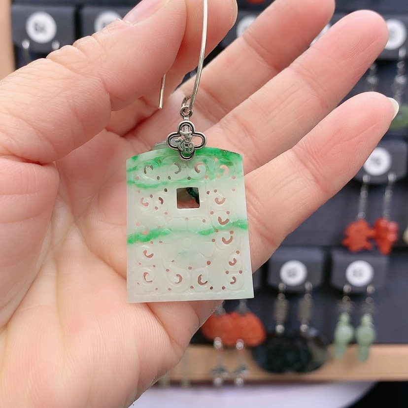 【闪购商品】翡翠耳饰银S925镶嵌陌****精美