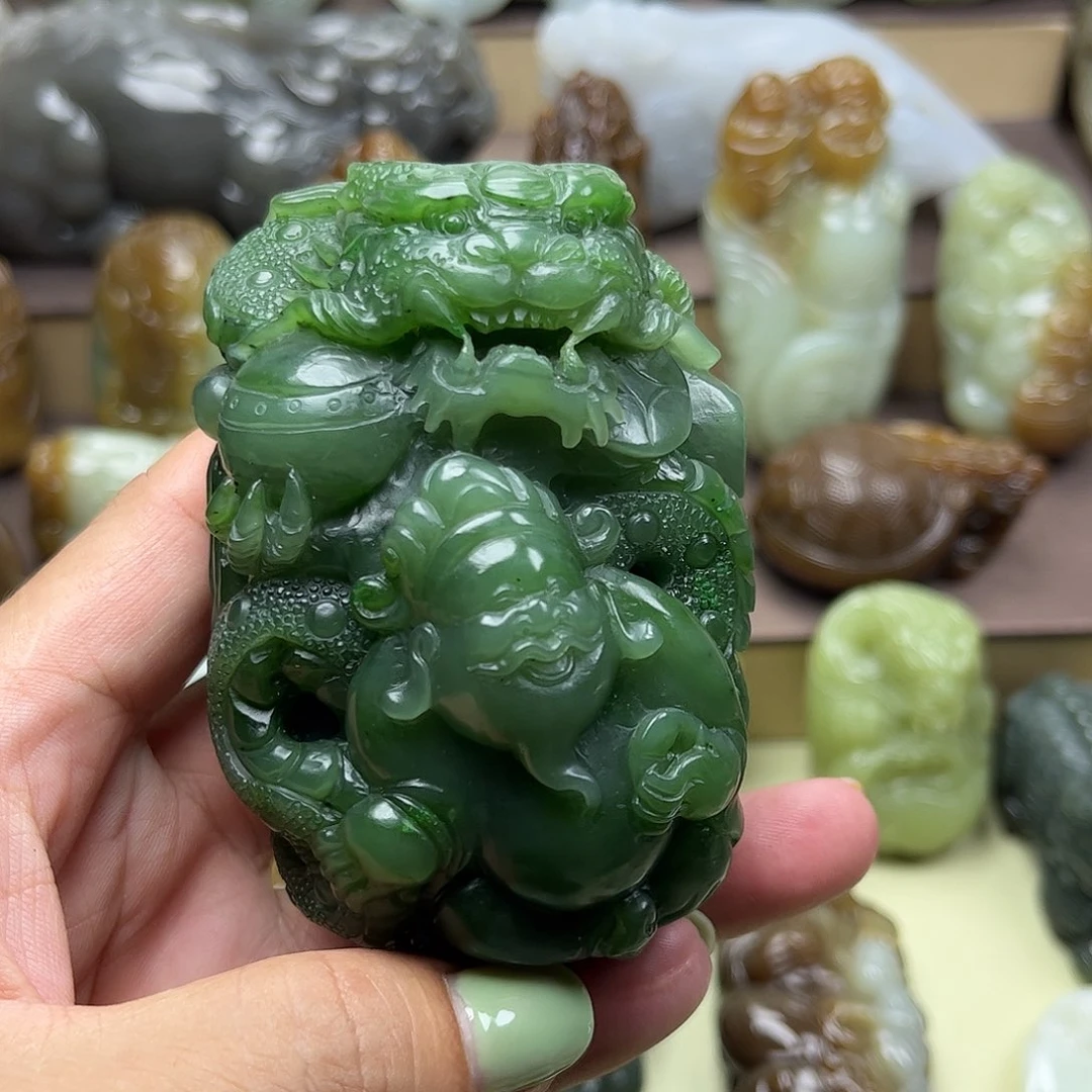 和田玉未镶嵌挂件