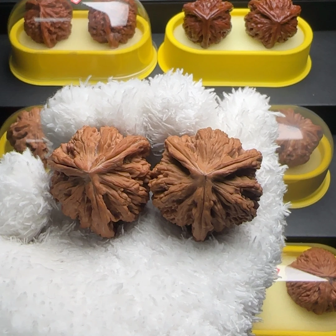 把件文玩核桃虎头奔全品44