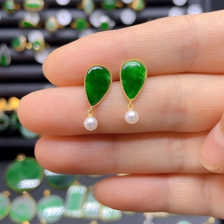 翡翠18K金镶嵌耳饰更***排天然翡翠