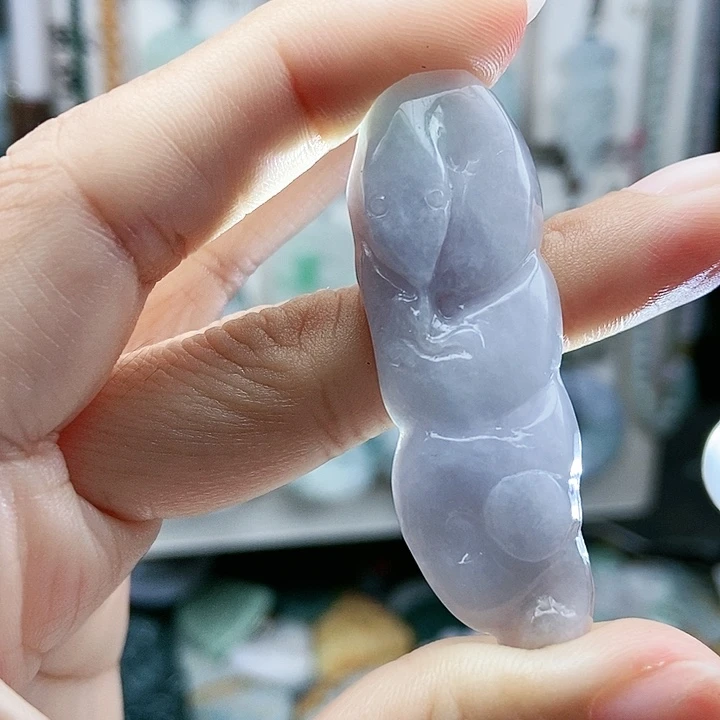 颈饰足铂镶嵌翡翠翡翠