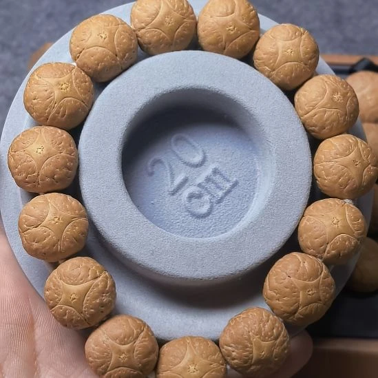 手串凤眼菩提18麒麟眼单圈