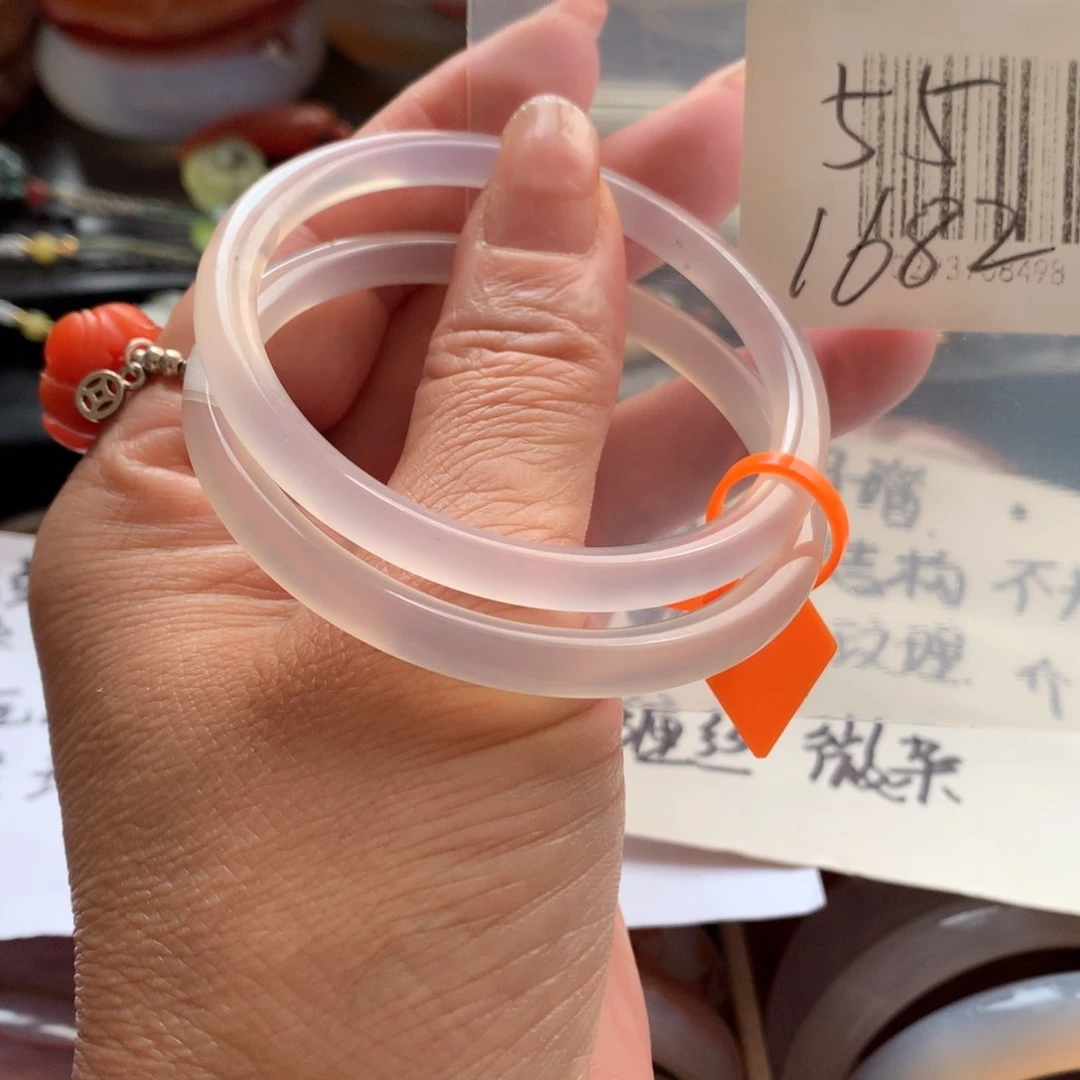 手镯玛瑙/玉髓未镶嵌55