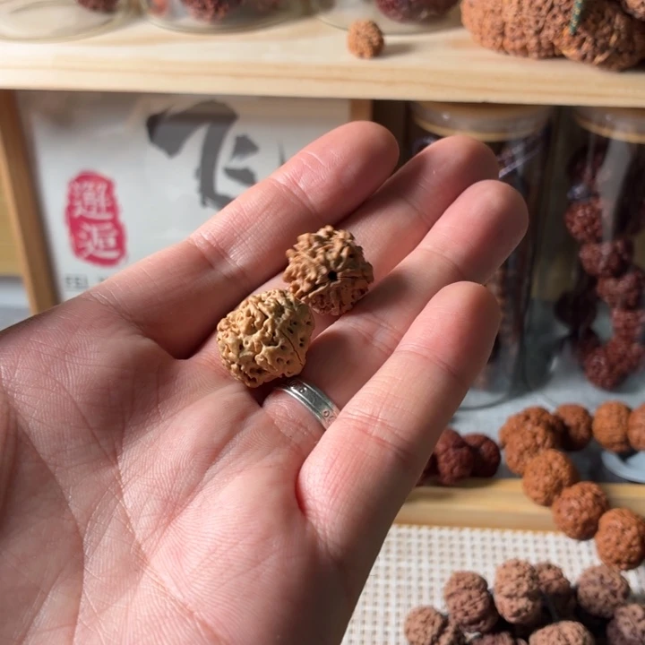 雨***夜金刚菩提手串异形