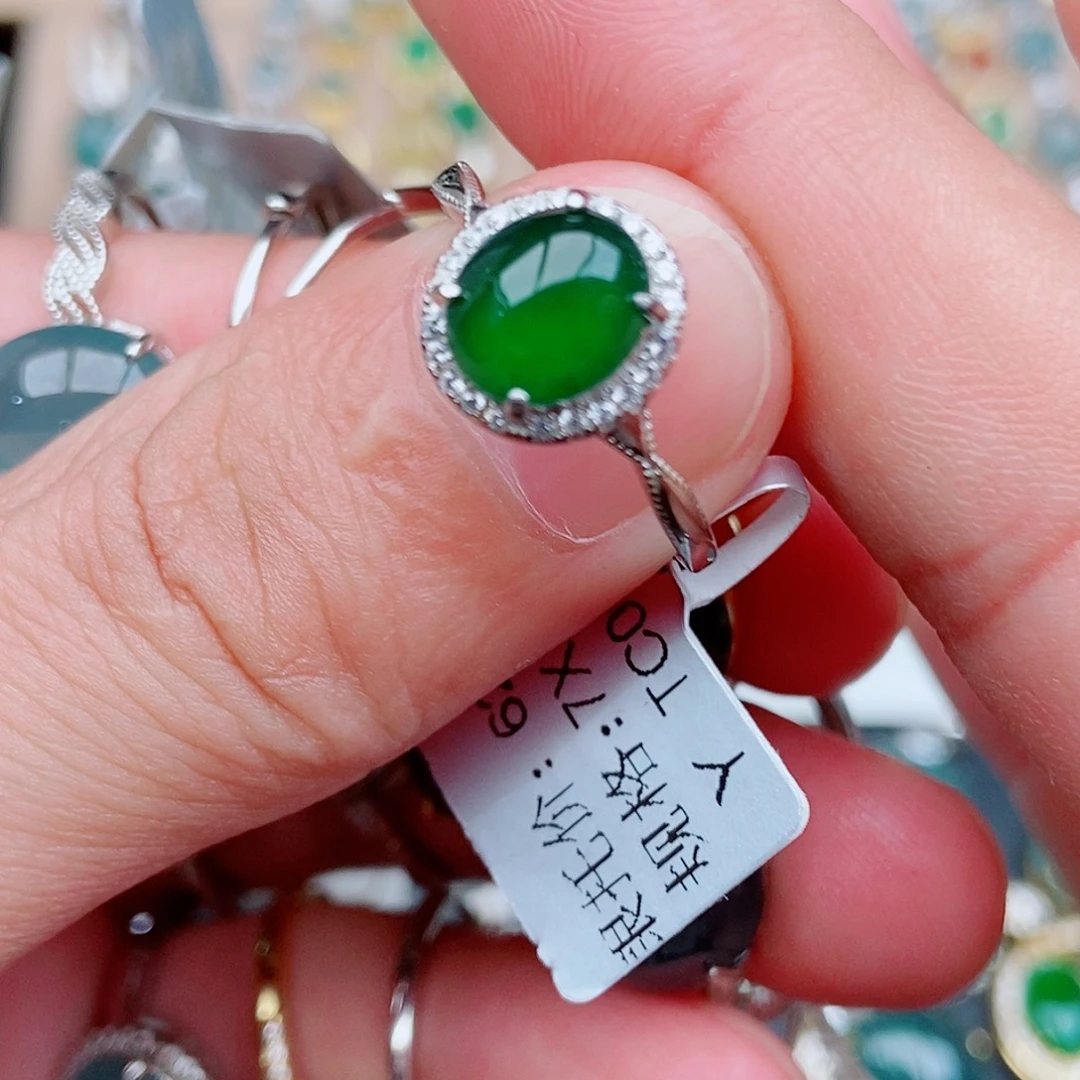 银S925镶嵌戒指翡翠