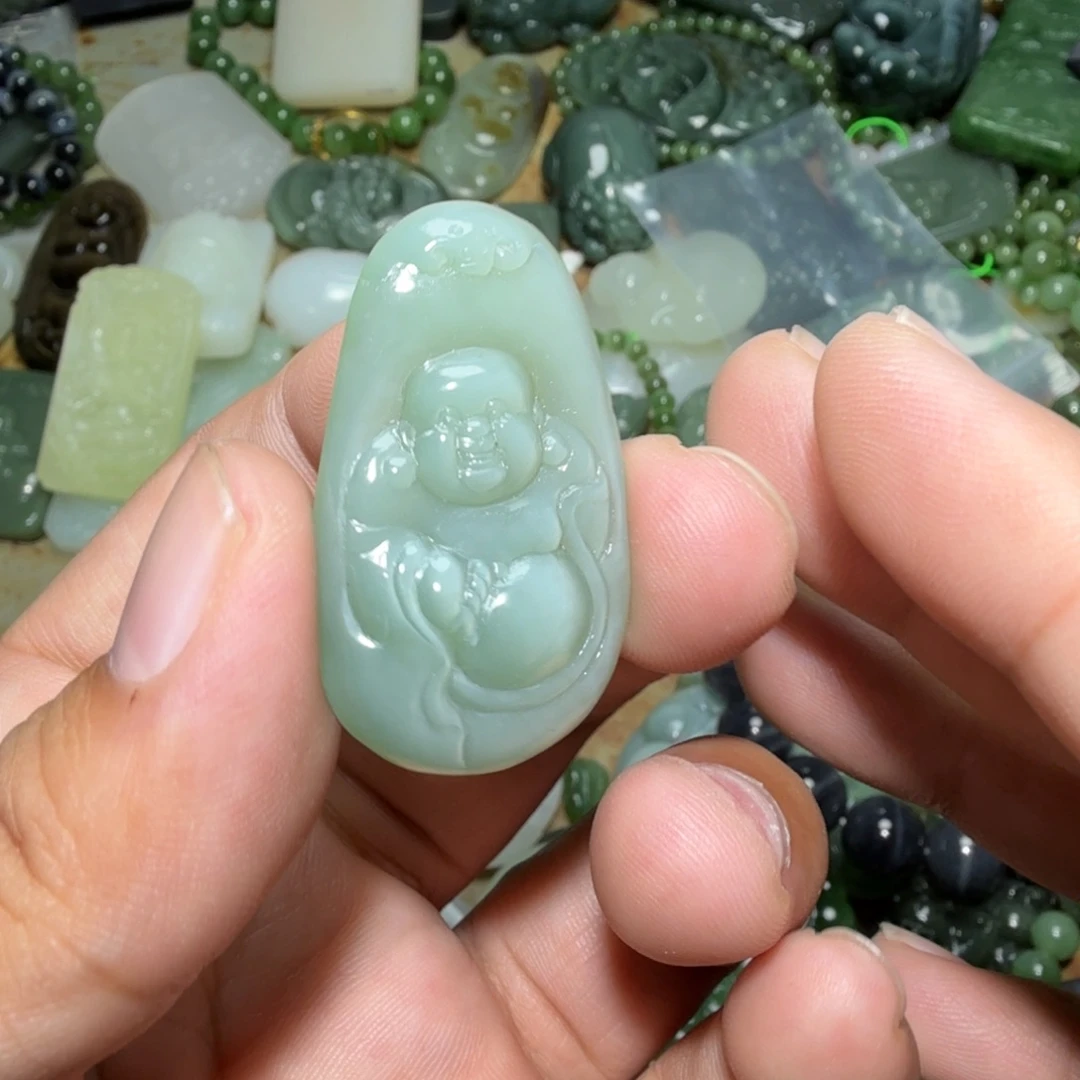 和田玉未镶嵌挂件