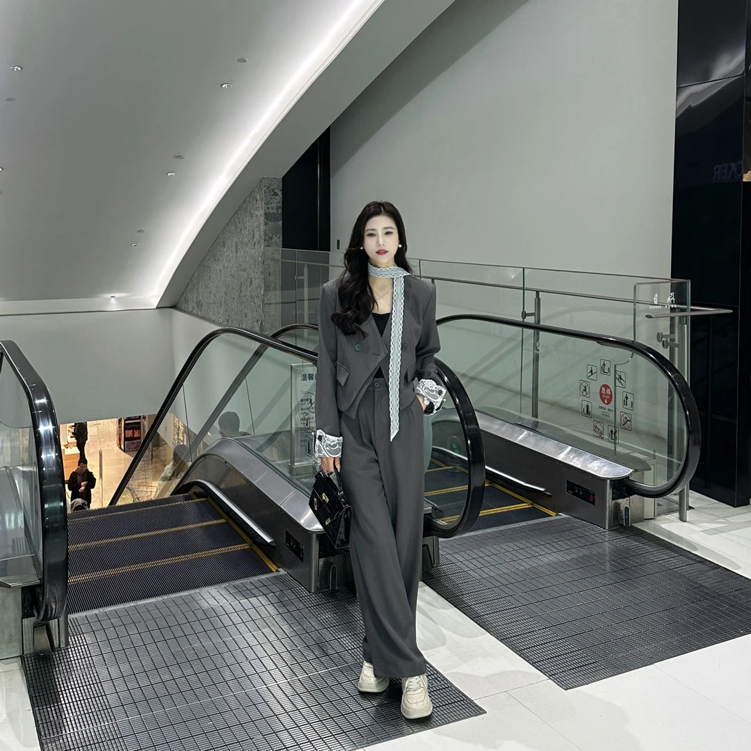 【七七】春季新款时尚套装女显瘦百搭西装外套阔腿裤四件套L51TZ056