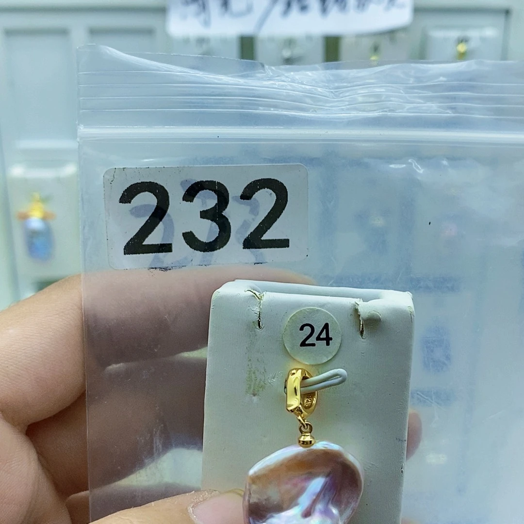 合金淡水珍珠颈饰