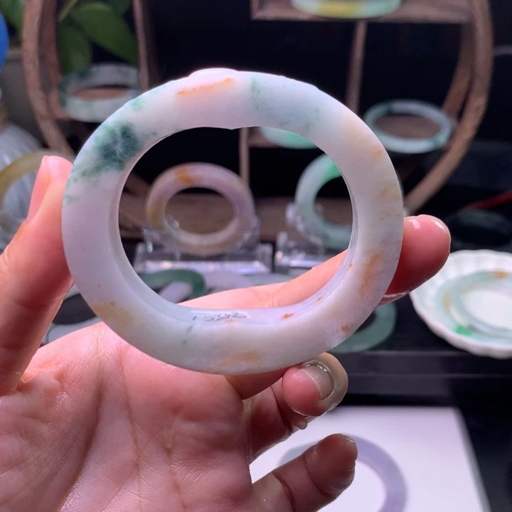 未镶嵌翡翠定制翡翠