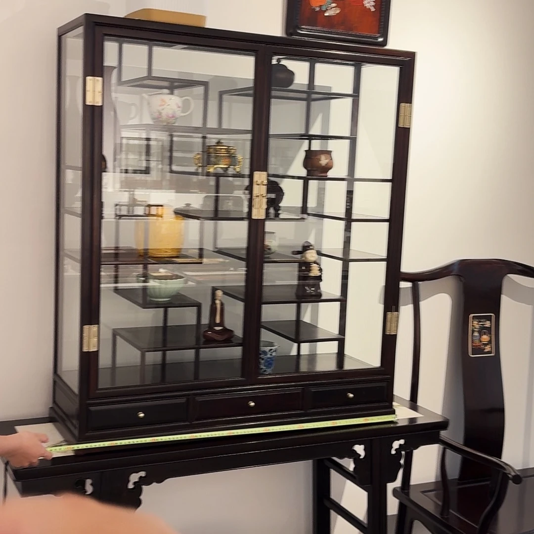 有***虎红酸枝木类成套家具大红酸枝玻璃柜