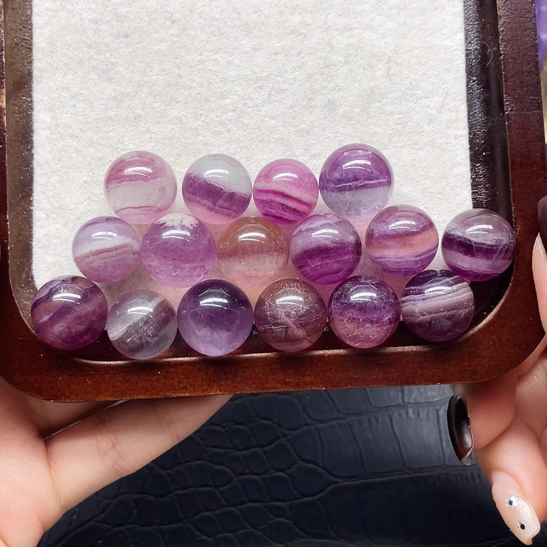 未镶嵌珠宝半成品水晶31莹石小球一盘