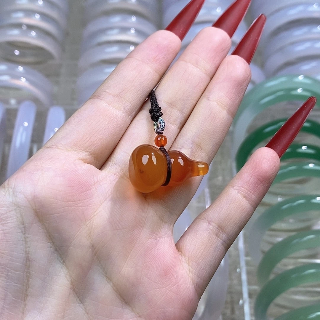 手镯玛瑙/玉髓未镶嵌如图