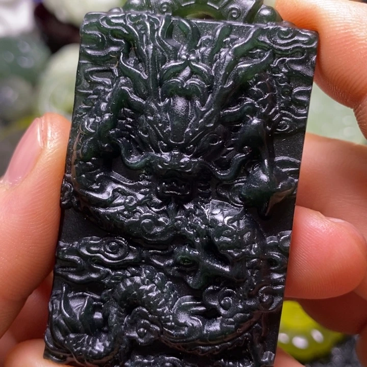 岫玉未镶嵌岫玉颈饰