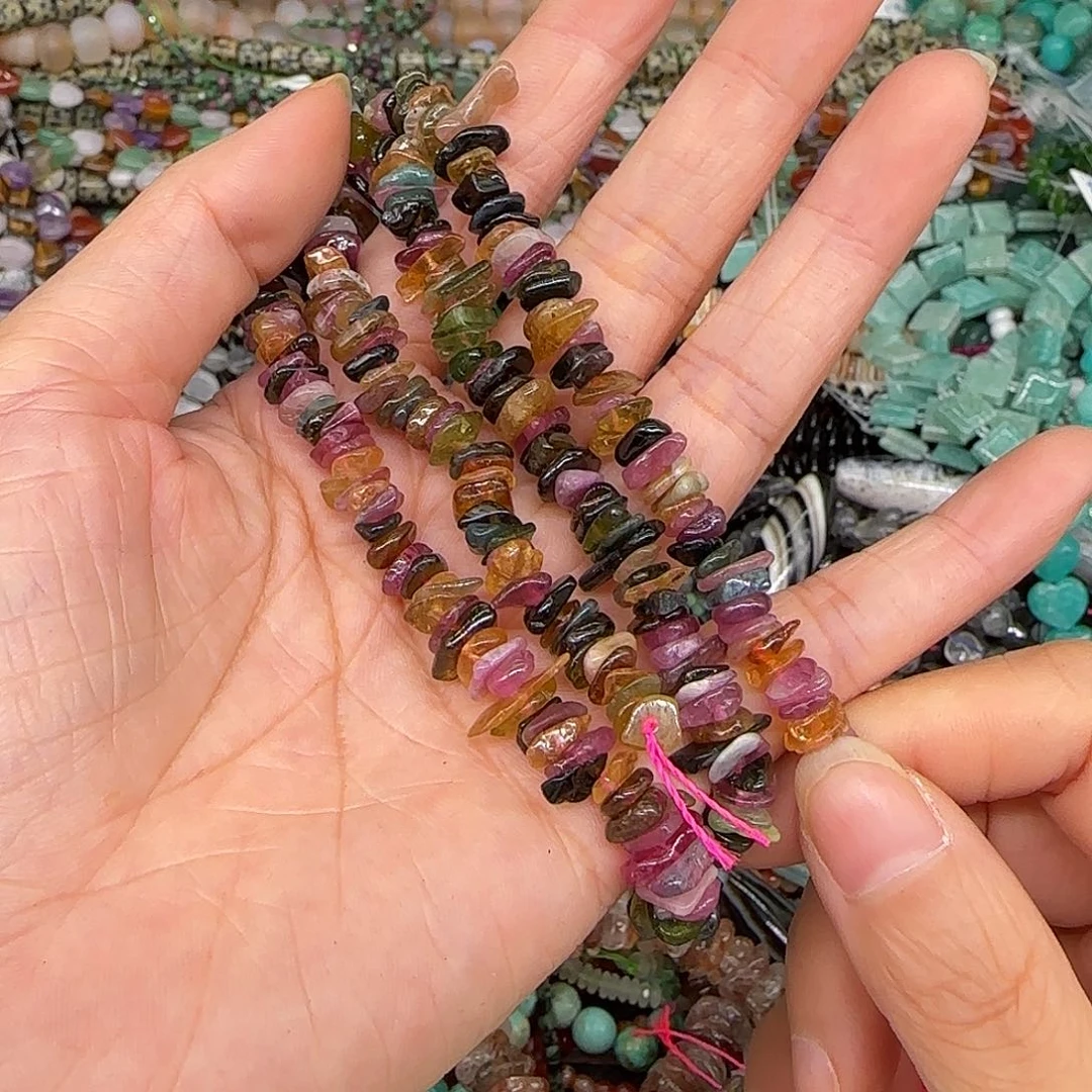 玛瑙/玉髓合金珠宝半成品碧玺6-8mm随形一条