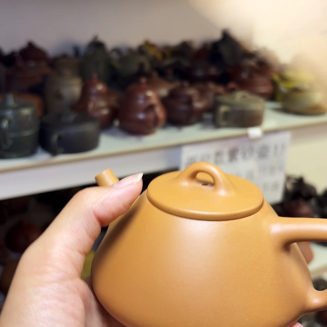 甄选宜兴本土紫砂壶