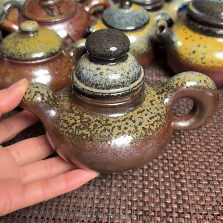 茶杯紫砂上**狗小松鼠壶210 C