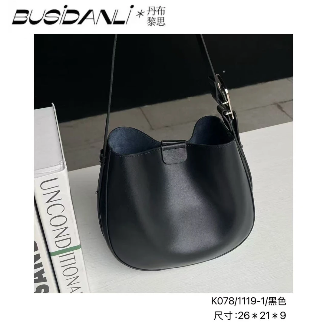 K078/1119-1黑色BusiDanli高端定制斜挎包气质轻奢真皮