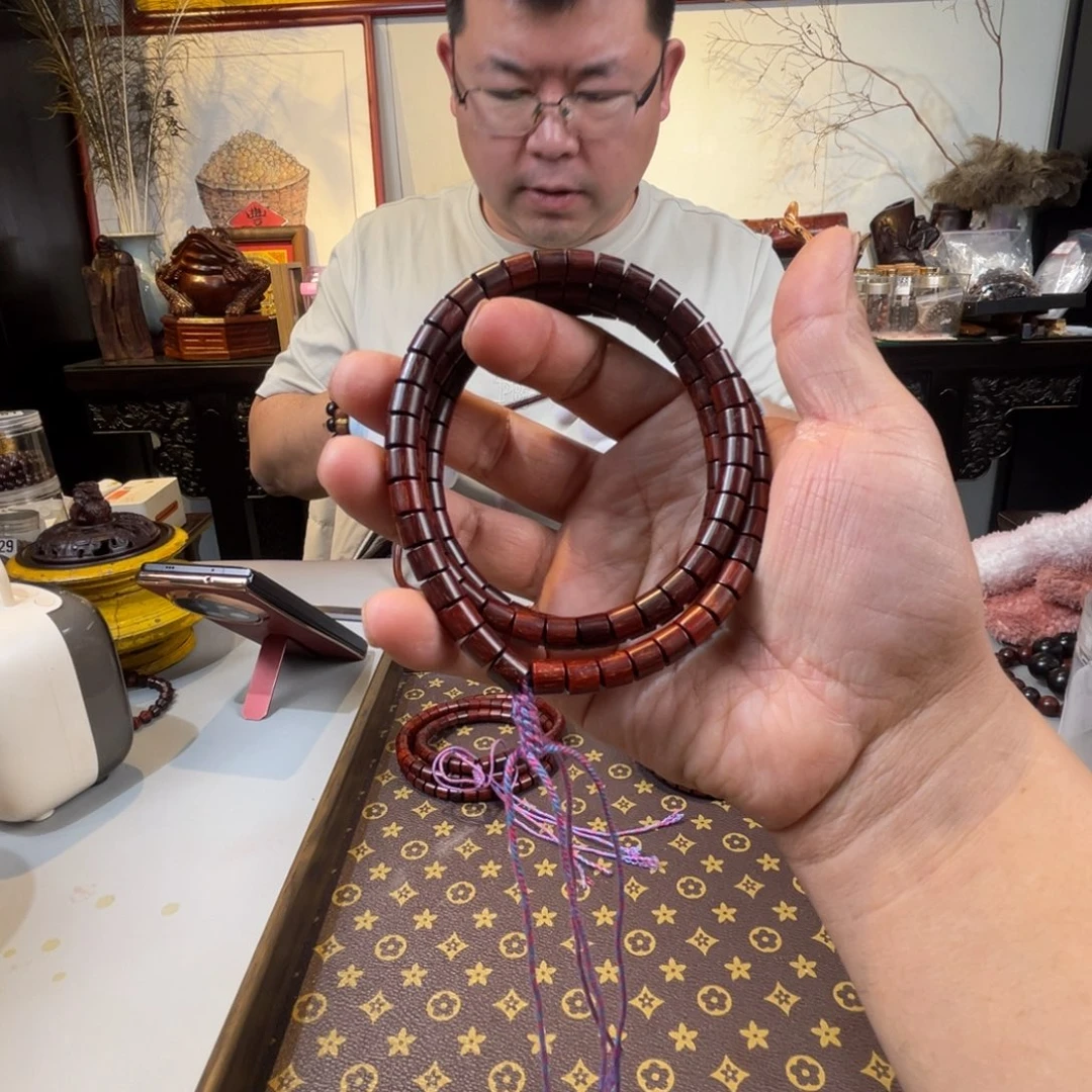 檀香紫檀（小叶紫檀）169号0.7直切108颗顶泥玉化琴料满星