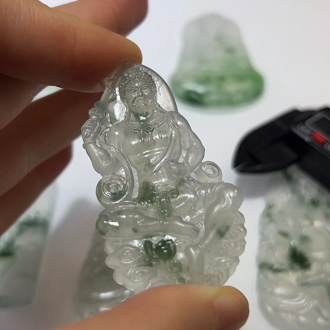 未镶嵌定制翡翠挂件