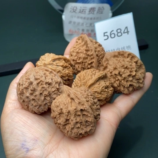 把件文玩核桃小**哥核桃3对5684