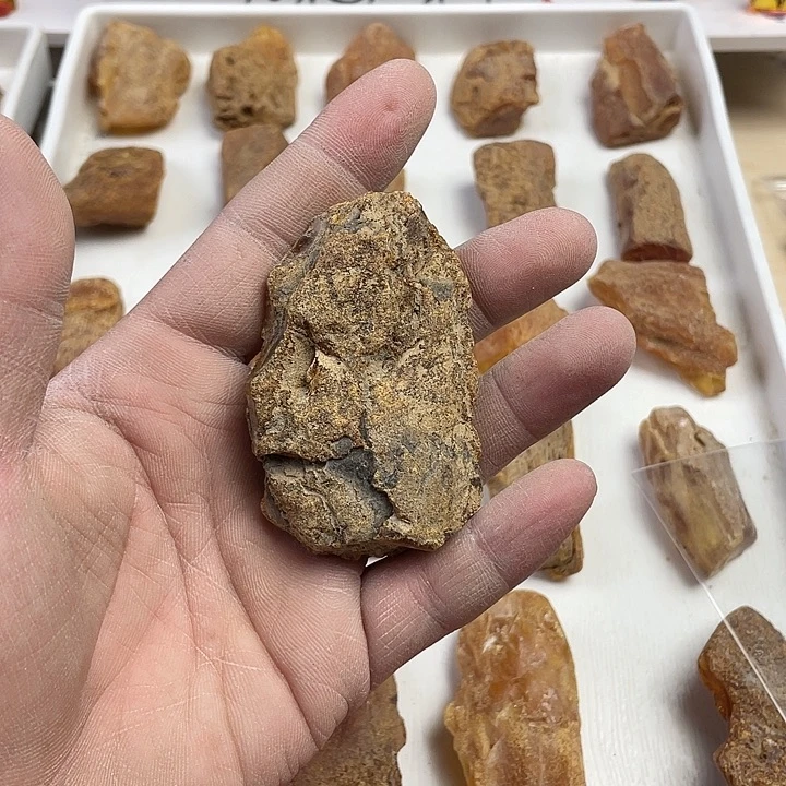 成***成定制琥珀未镶嵌天然琥珀蜜蜡