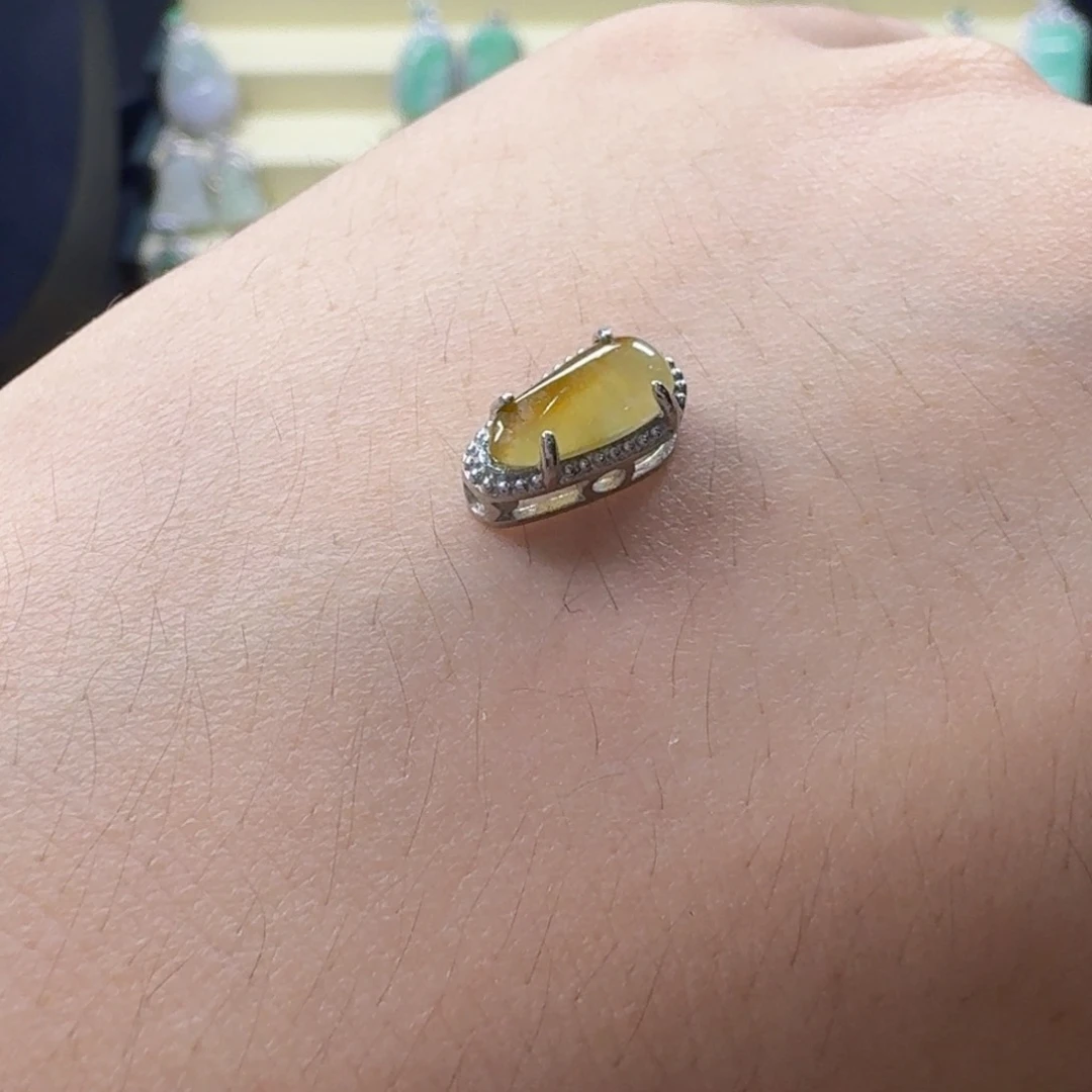 颈饰银S925镶嵌翡翠