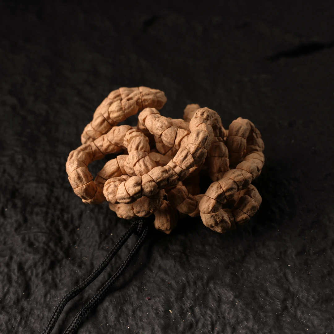 【朝奉堂】编号C544 天然文玩柏香籽108长串 尺寸6左右