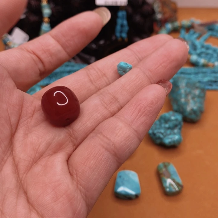 玛瑙/玉髓原矿未镶嵌金**沫