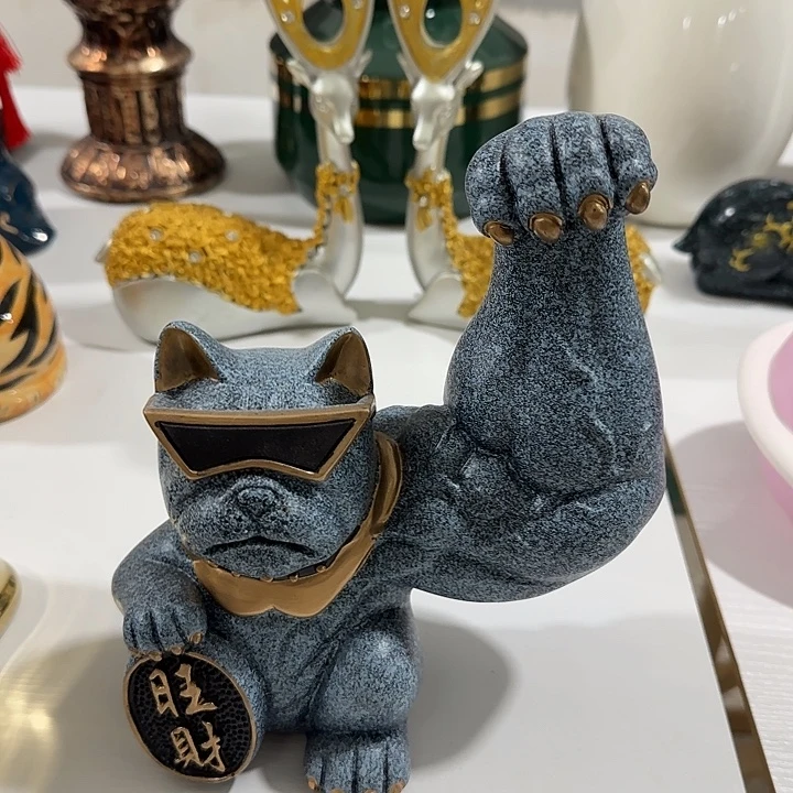 树脂蓝色肌肉旺财存钱罐