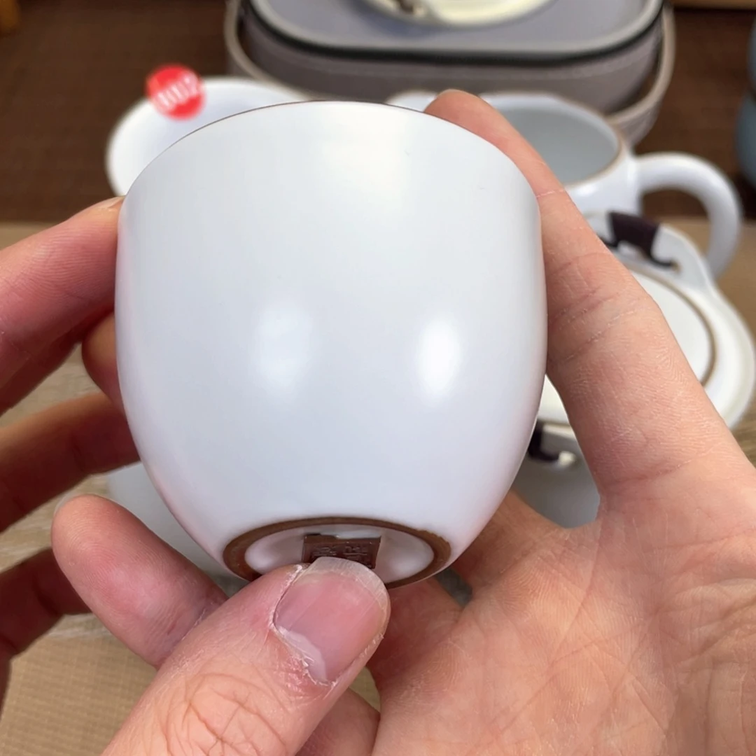 瓷片。。。。。。。。。。。。。。。。。。