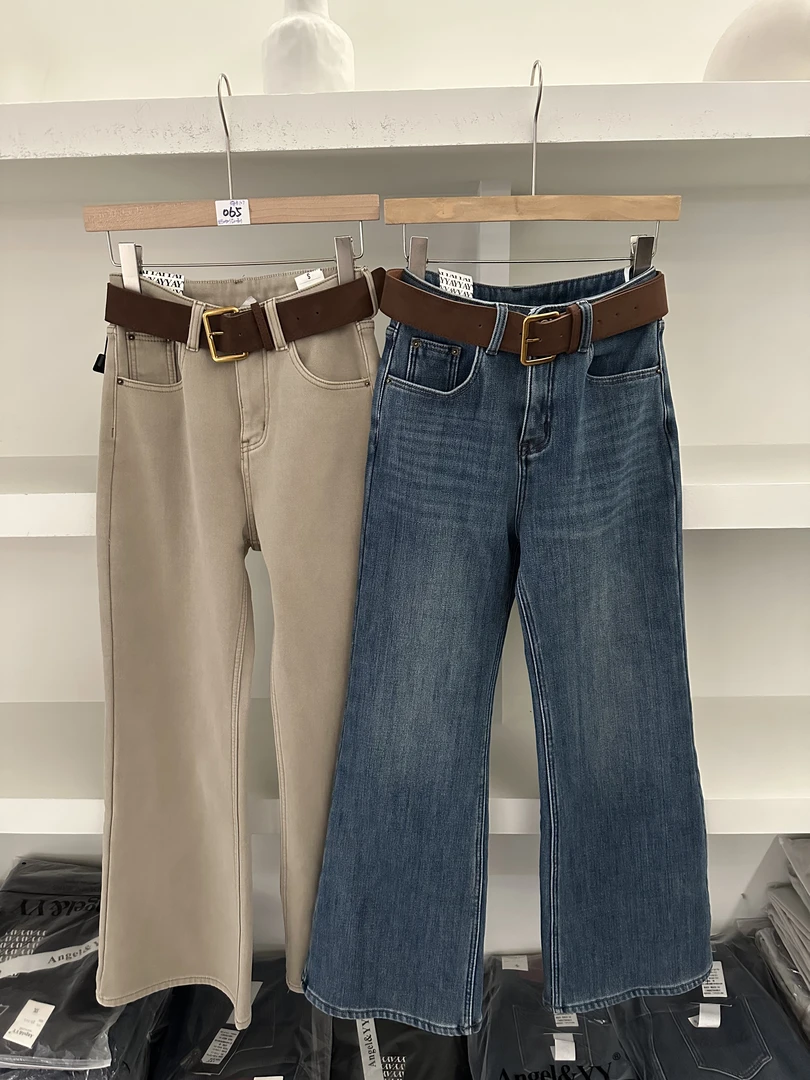 065秋冬新款复合加绒牛仔裤宽松显瘦微喇叭裤