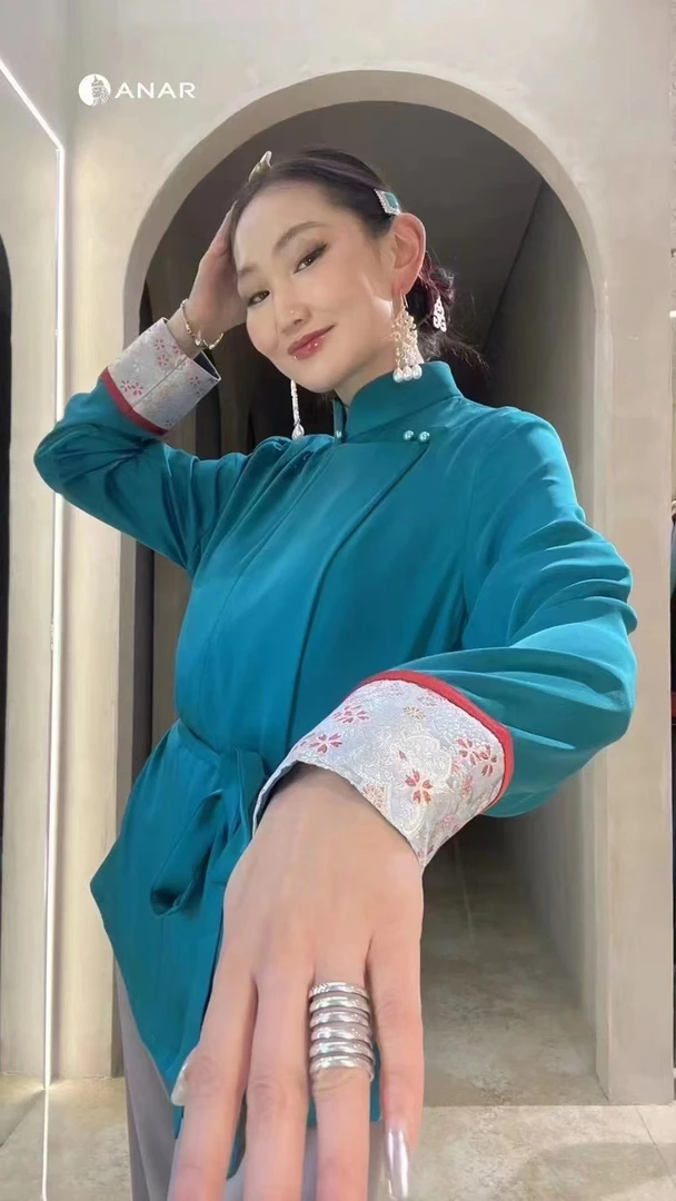 ANAR原创设计女款民族风显气质长袖系带衬衫