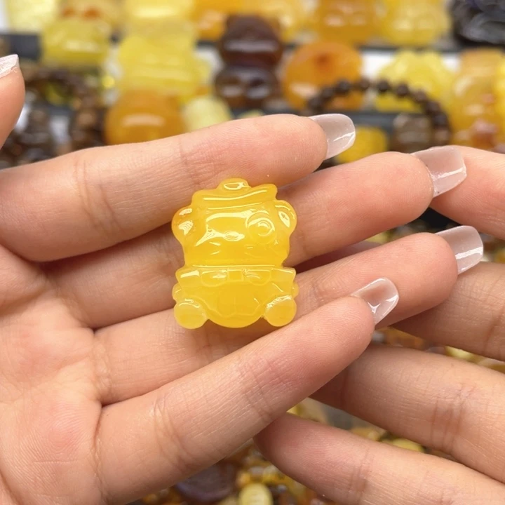 未镶嵌琥珀裸石天然琥珀蜜蜡老鼠3.4g