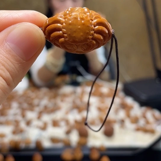 橄榄核手串/手链螃蟹