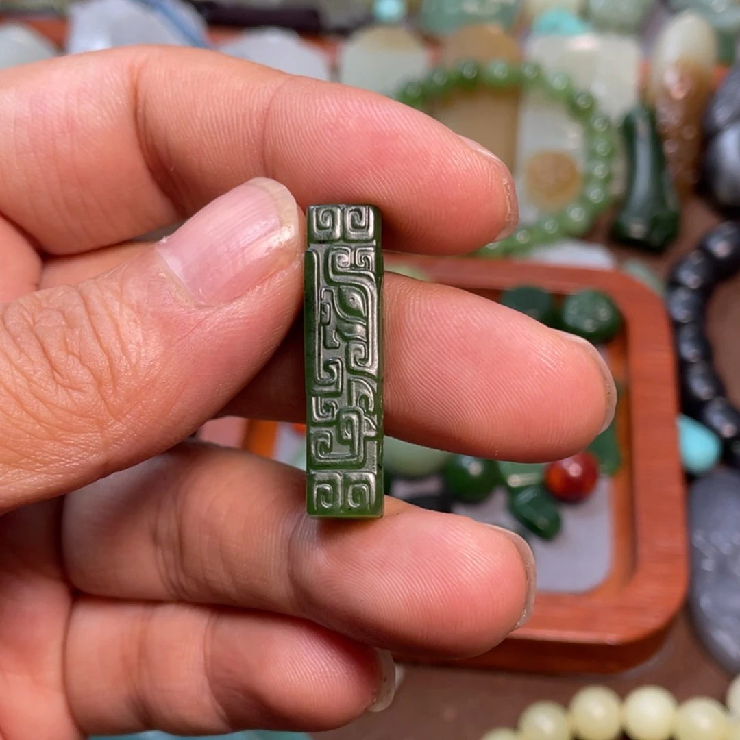 和田玉颈饰未镶嵌Y**I