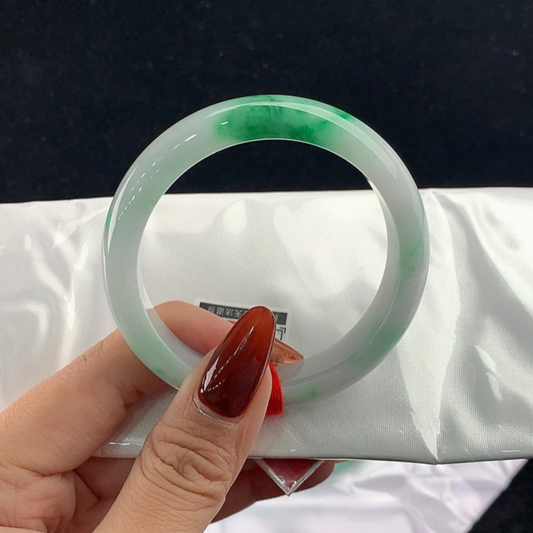 【闪购商品】未镶嵌手镯翡翠正56