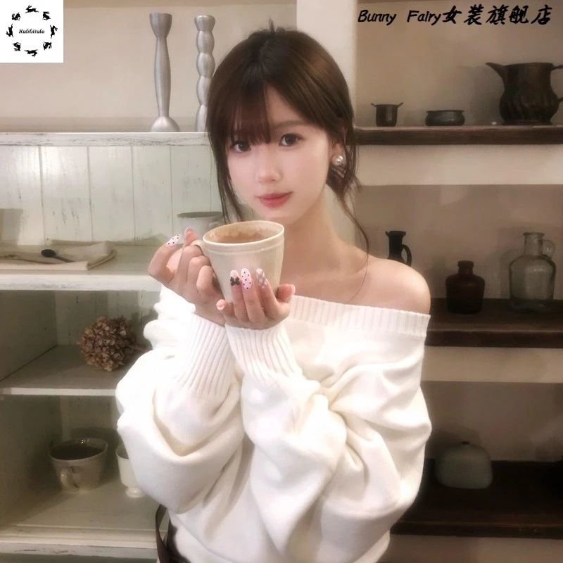 韩系白色软糯宽松一字肩毛衣女秋冬慵懒高级感2025新款针织衫上衣