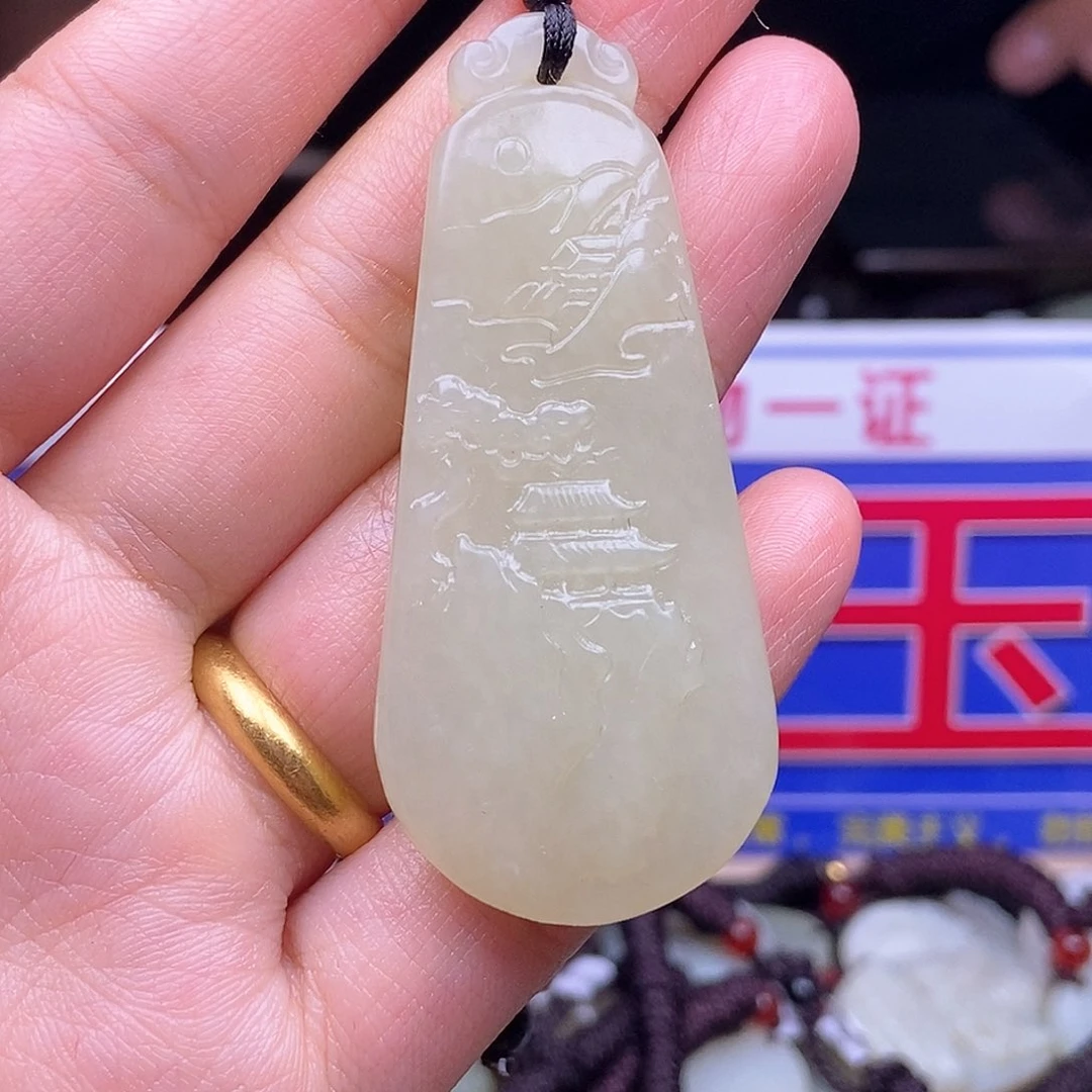 颈饰未镶嵌和田玉