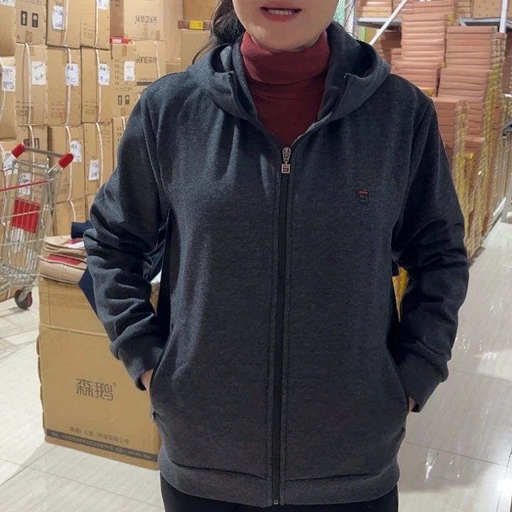 运动上衣170尺码麻黑色140斤以内