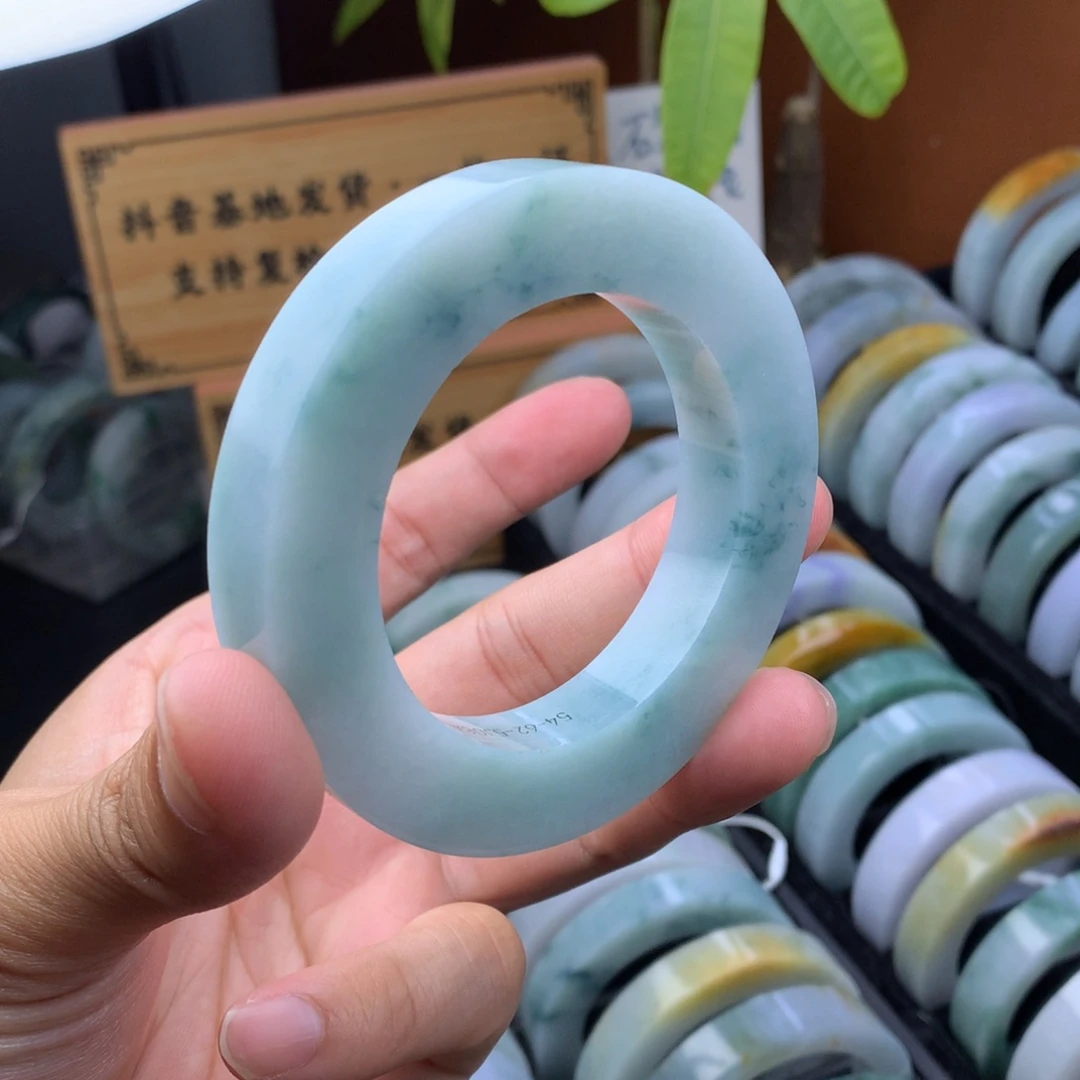 未镶嵌手镯定制翡翠定制手镯