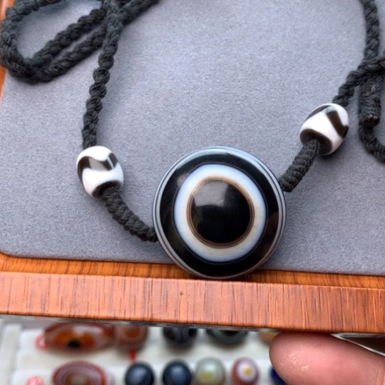 【闪购商品】玛瑙/玉髓颈饰未镶嵌我****?