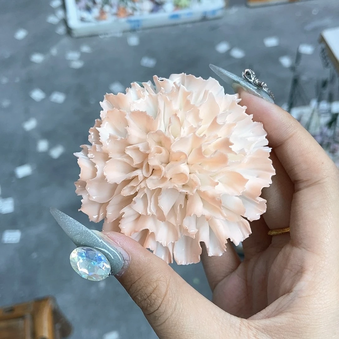 陶瓷设计风格现代小**?