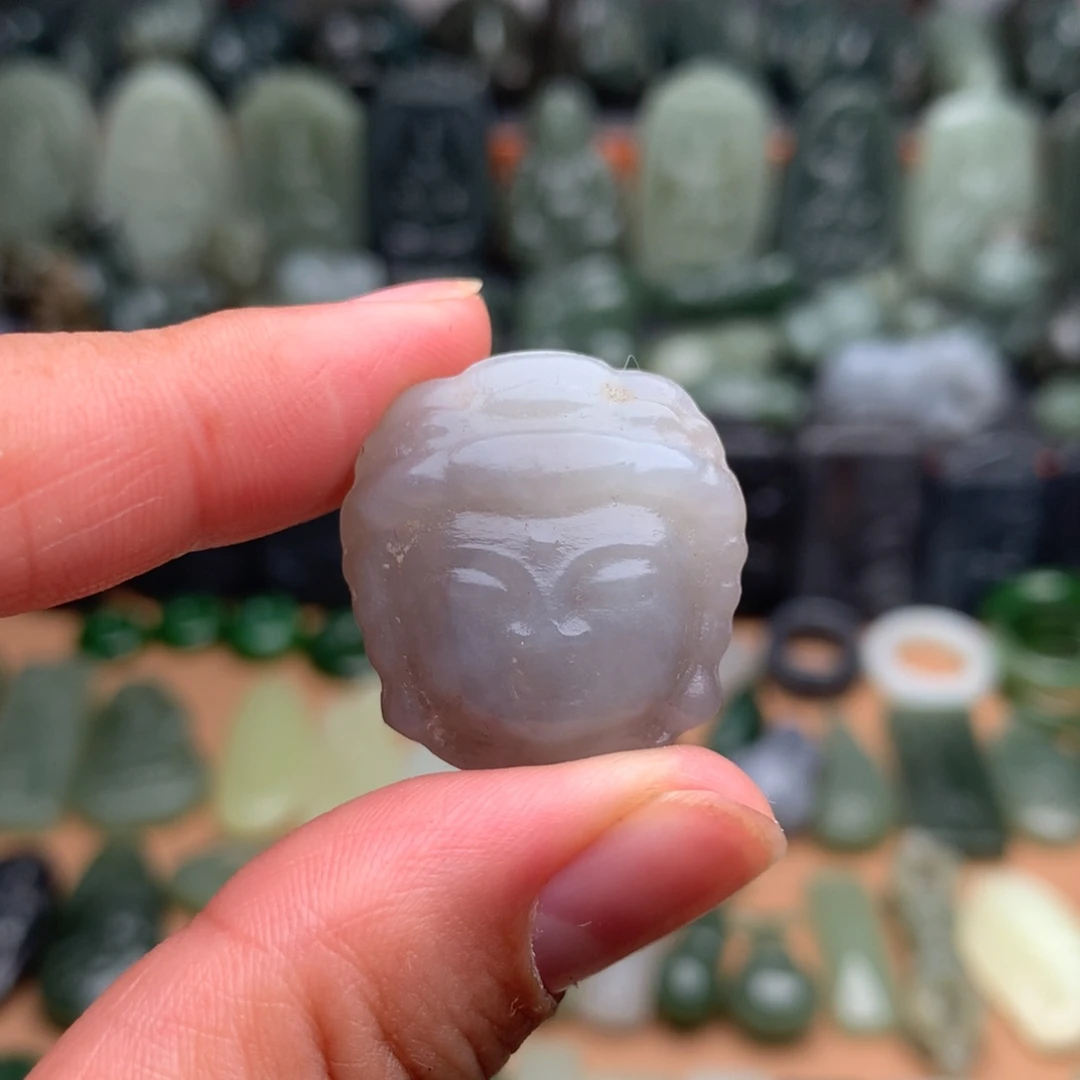 和田玉未镶嵌颈饰挂件104（有包容）