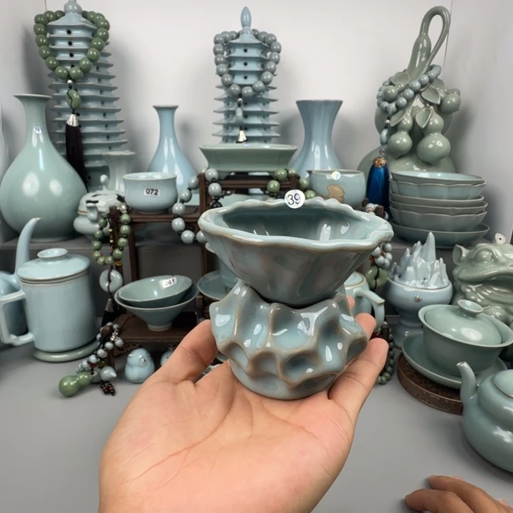 摆件汝瓷莲蓬茶漏圈足烧天青釉