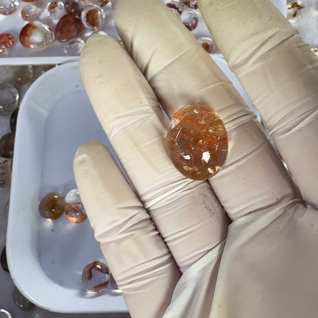 月***海未镶嵌烟晶颈饰白