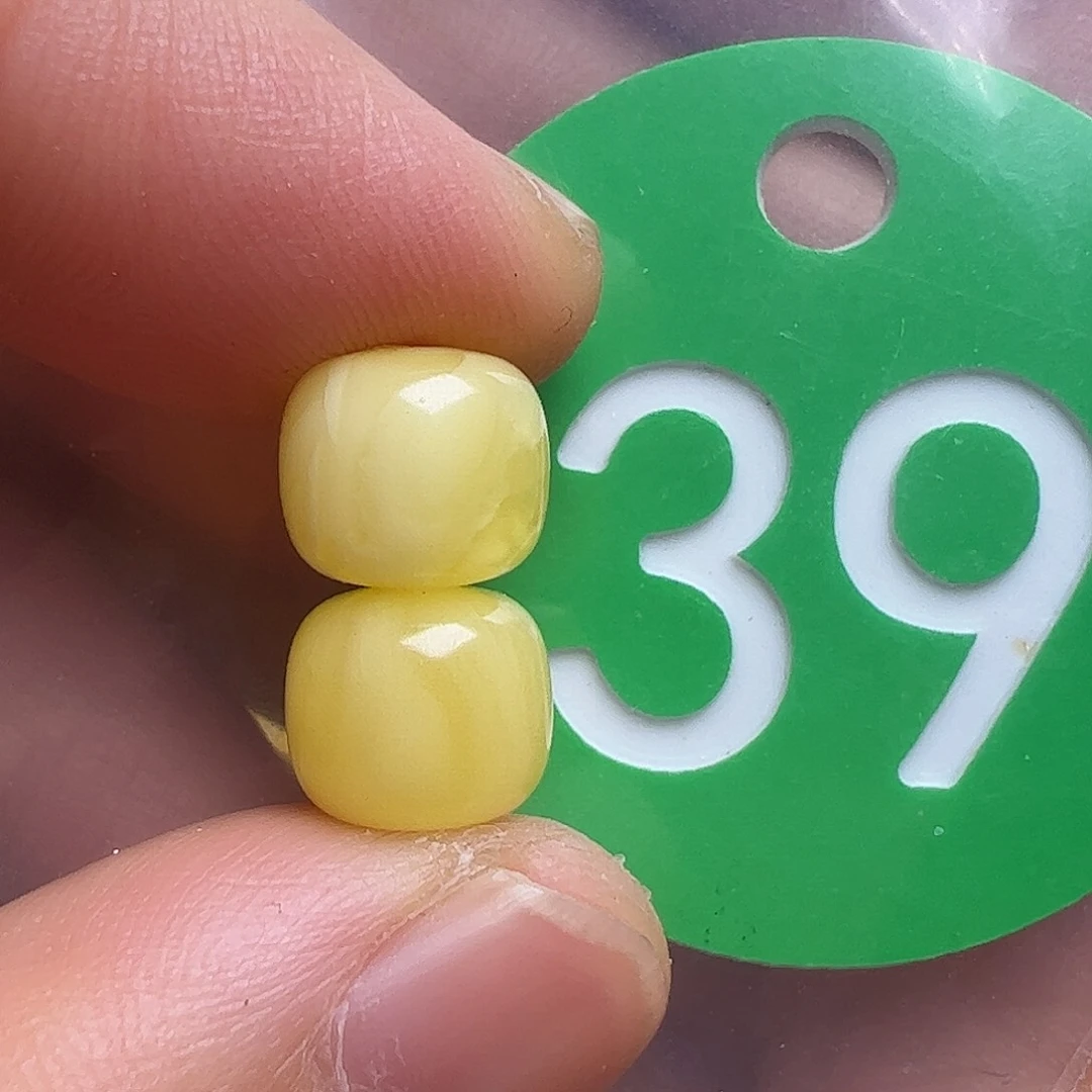 蜜蜡未镶嵌珠宝奇石8.5m m