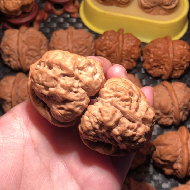 把件文玩核桃42超大蹬腿蛤蟆